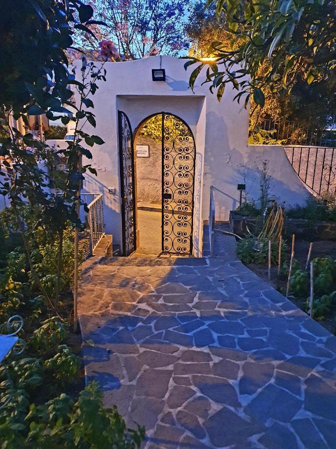Casa Dafne Villa Lipari  Exterior photo